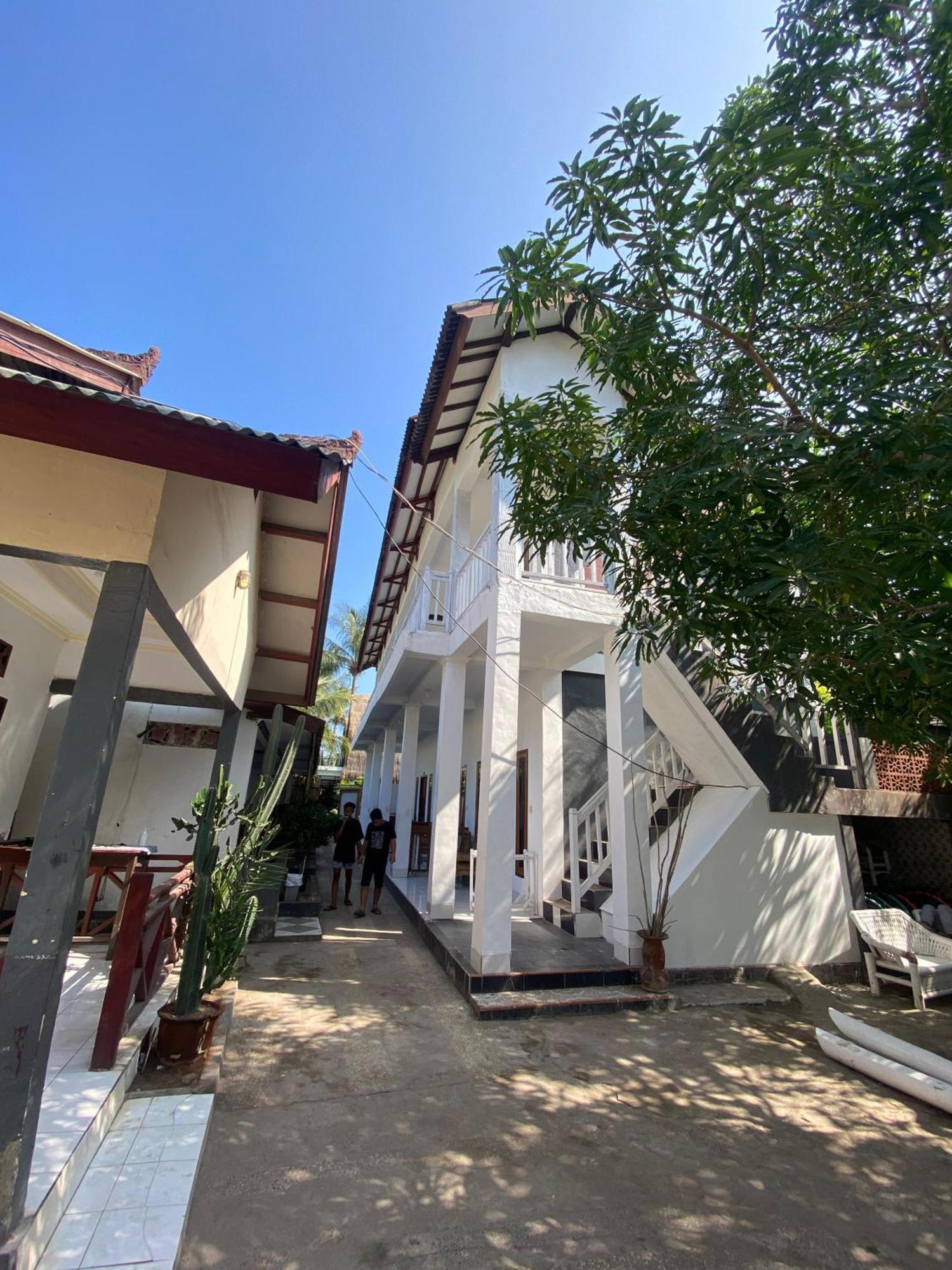 Bale Sunrise Hotell Gili Trawangan Eksteriør bilde